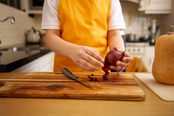 Best Way to Cut an Onion